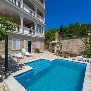  Apartman Seper